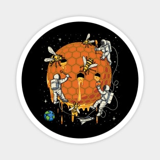 Honey Moon Magnet